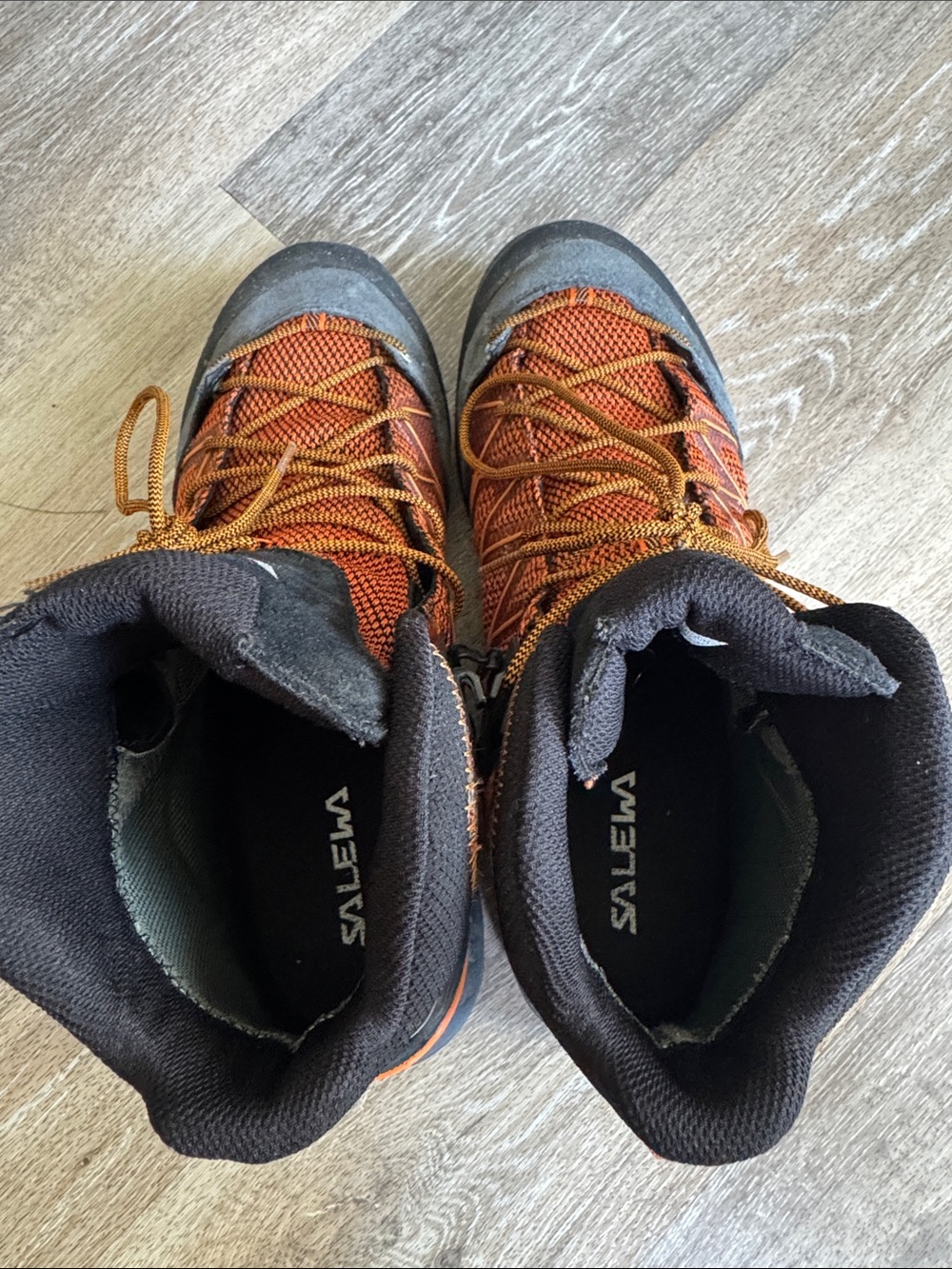 Salewa Men’s Orange Hiking Boots — Rugged Trail Performance - Picture 2 of 5